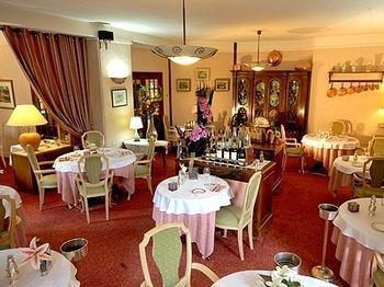 Hotel La Chaum'Yerres Chaumes-en-Brie ภายนอก รูปภาพ