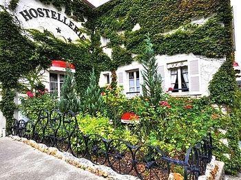 Hotel La Chaum'Yerres Chaumes-en-Brie ภายนอก รูปภาพ